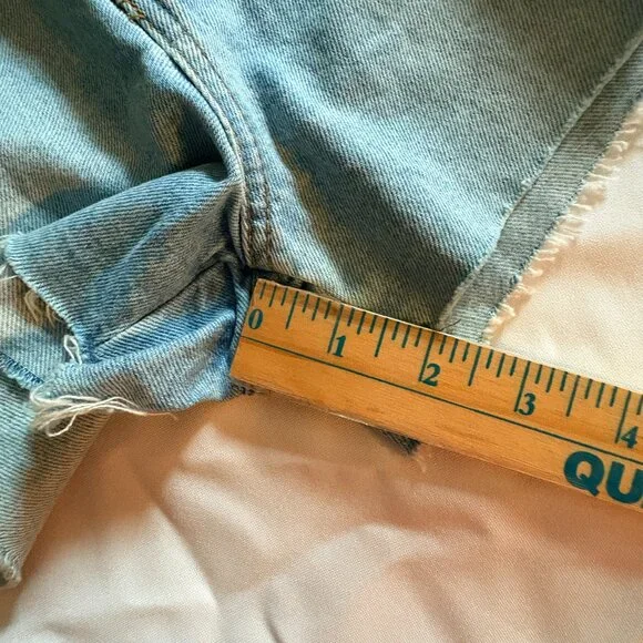 Divided Denim Cutoff Shorts - Picture 8 of 8